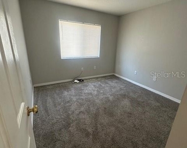 11121 Kempton Vista Drive - Photo Thumbnail 14