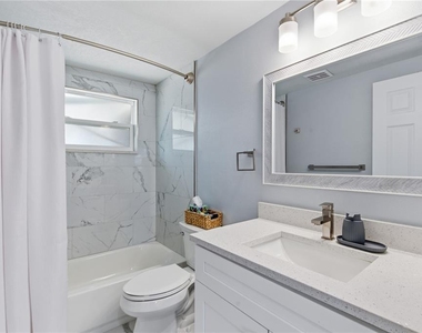 7608 Sue Ellen Drive - Photo Thumbnail 17