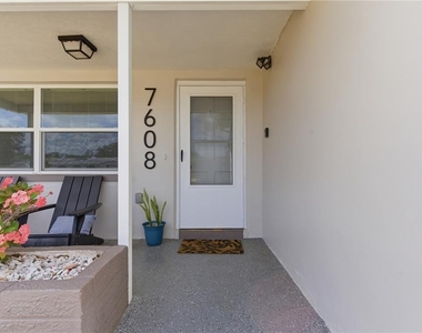 7608 Sue Ellen Drive - Photo Thumbnail 2