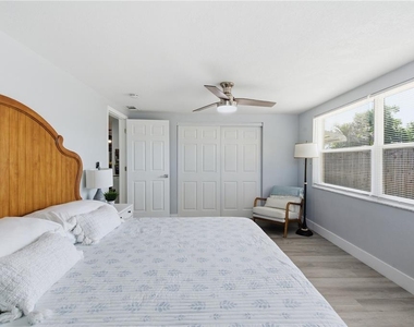 7608 Sue Ellen Drive - Photo Thumbnail 21