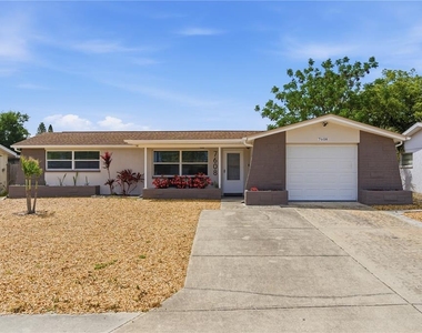 7608 Sue Ellen Drive - Photo Thumbnail 32