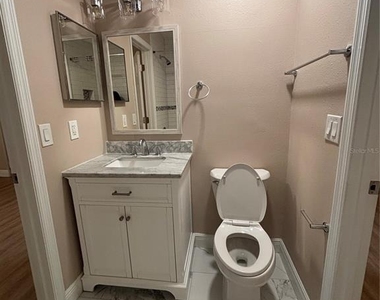 11804 Cypress Hill Circle - Photo Thumbnail 11