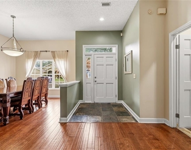 3632 Cold Creek Drive - Photo Thumbnail 2