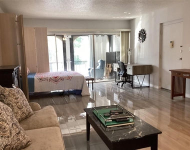 7701 Starkey Road - Photo Thumbnail 6