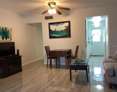 7701 Starkey Road - Photo Thumbnail 15
