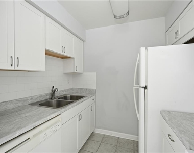 4022 Tumble Wood Trail - Photo Thumbnail 8