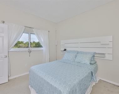 13016 Prestwick Drive - Photo Thumbnail 14