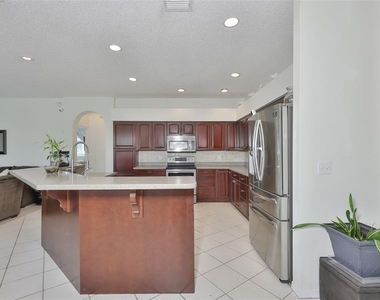 13016 Prestwick Drive - Photo Thumbnail 7