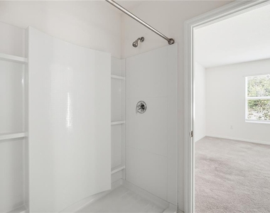 5217 Hillside Meadow Place - Photo Thumbnail 18