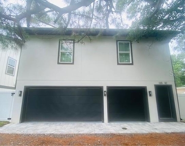 135 48th Avenue N - Photo Thumbnail 9