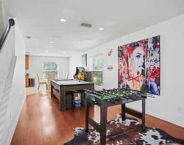 8105 River Mont Way - Photo Thumbnail 3