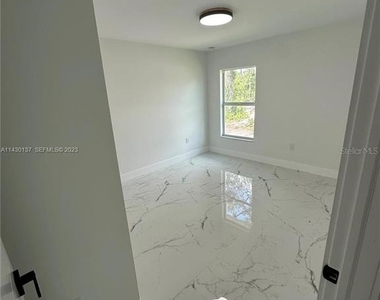 1125 Milwaukee Boulevard - Photo Thumbnail 11