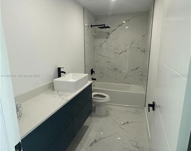 1125 Milwaukee Boulevard - Photo Thumbnail 8