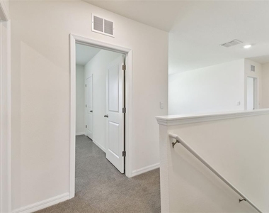 33405 Hamilton Hill Lane - Photo Thumbnail 21