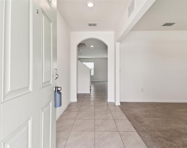 33405 Hamilton Hill Lane - Photo Thumbnail 2
