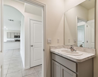 33405 Hamilton Hill Lane - Photo Thumbnail 19