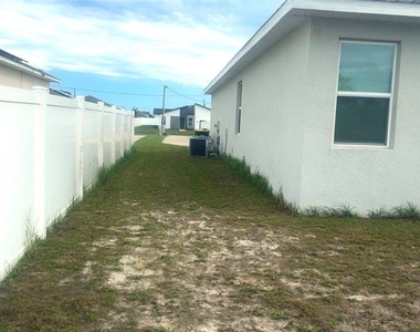 305 Elderberry Court - Photo Thumbnail 21