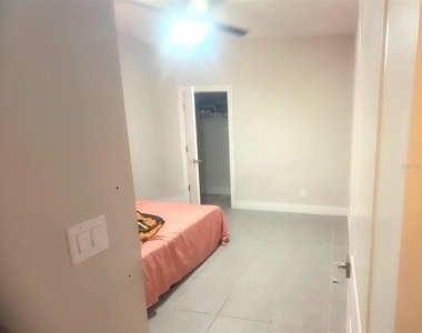 305 Elderberry Court - Photo Thumbnail 18
