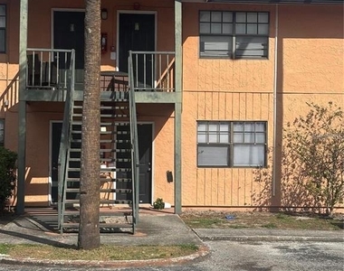 12403 Hibiscus Oak Place - Photo Thumbnail 3