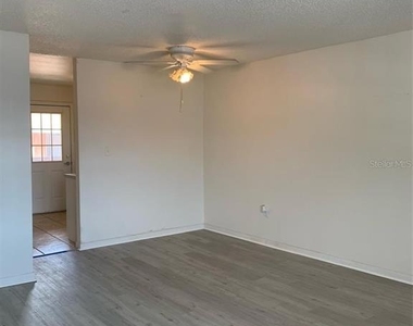 12403 Hibiscus Oak Place - Photo Thumbnail 14