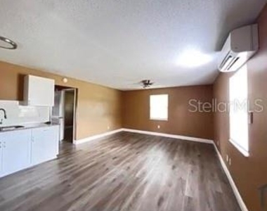 2901 Missouri Avenue - Photo Thumbnail 1