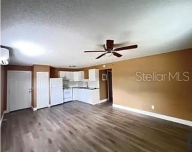 2901 Missouri Avenue - Photo Thumbnail 2