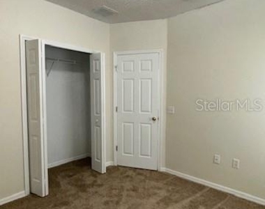 939 Halifax Drive - Photo Thumbnail 20