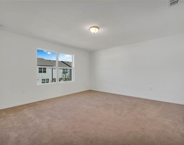 840 Grandin Street - Photo Thumbnail 10