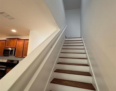 2875 Sunstone Drive - Photo Thumbnail 14
