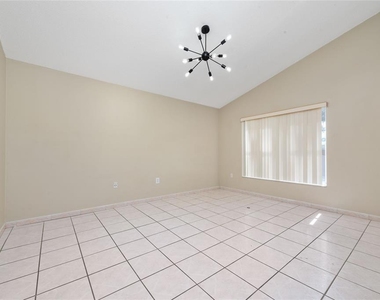 12868 Gettysburg Circle - Photo Thumbnail 25