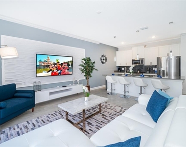 1164 Kingsbarn Street - Photo Thumbnail 13