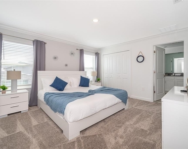 1164 Kingsbarn Street - Photo Thumbnail 16
