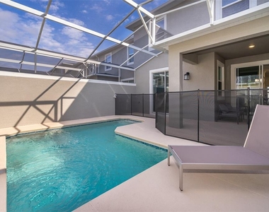 1164 Kingsbarn Street - Photo Thumbnail 3