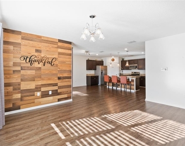 1803 Rain Lily Place - Photo Thumbnail 10