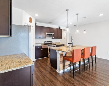 1803 Rain Lily Place - Photo Thumbnail 7