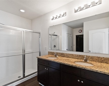 1803 Rain Lily Place - Photo Thumbnail 29