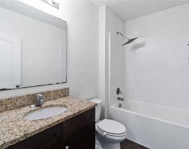 1803 Rain Lily Place - Photo Thumbnail 38
