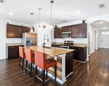 1803 Rain Lily Place - Photo Thumbnail 8