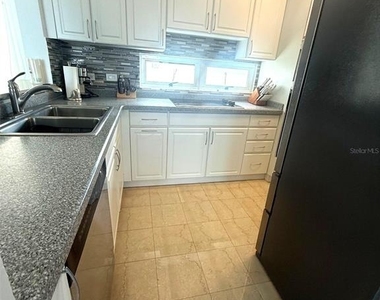 7063 Ave Los Gobernadores - Photo Thumbnail 23