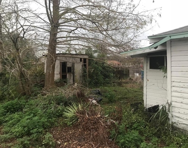 2340 Broadway Street - Photo Thumbnail 2