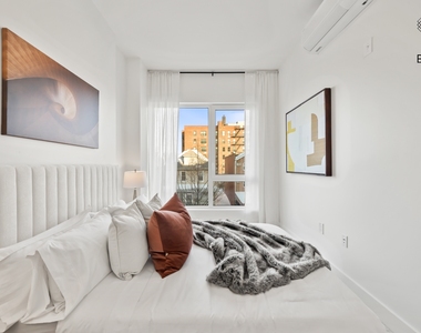 354 E28th Street - Photo Thumbnail 13
