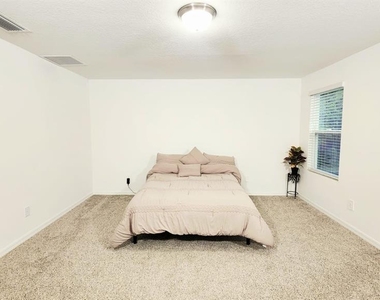 5190 Minneola Lane - Photo Thumbnail 6