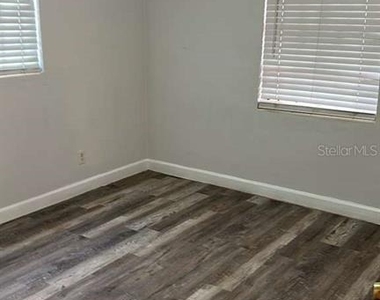 7731 Udine Avenue - Photo Thumbnail 5