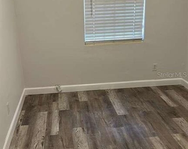 7731 Udine Avenue - Photo Thumbnail 6