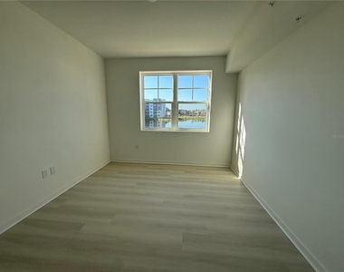 5579 Millenia Park Boulevard - Photo Thumbnail 7