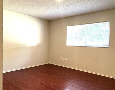 10376 Riva Ridge Trail - Photo Thumbnail 7