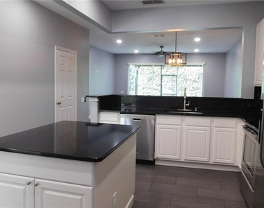 1508 Florentino Lane - Photo Thumbnail 7