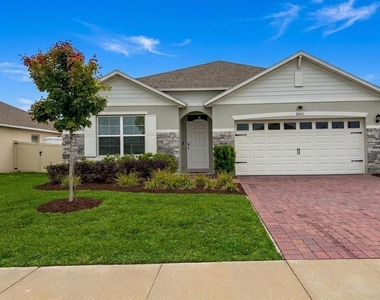 33412 Country House Drive - Photo Thumbnail 1