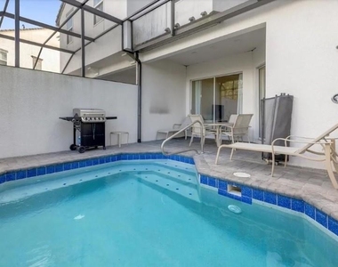 450 Captiva Drive - Photo Thumbnail 9