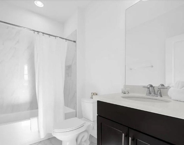 450 Captiva Drive - Photo Thumbnail 20